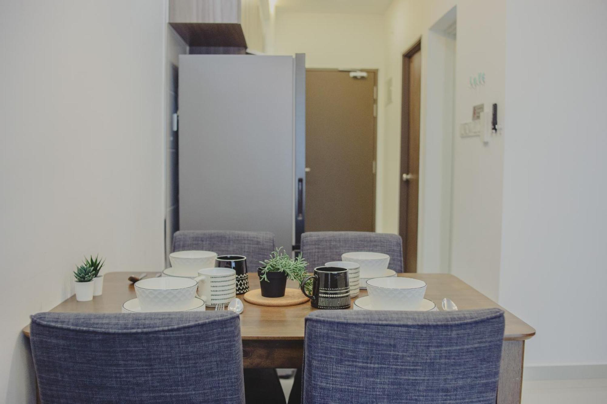 Apartment Angsana Mall 10min-garden Pool View-2 Bed Room-e122