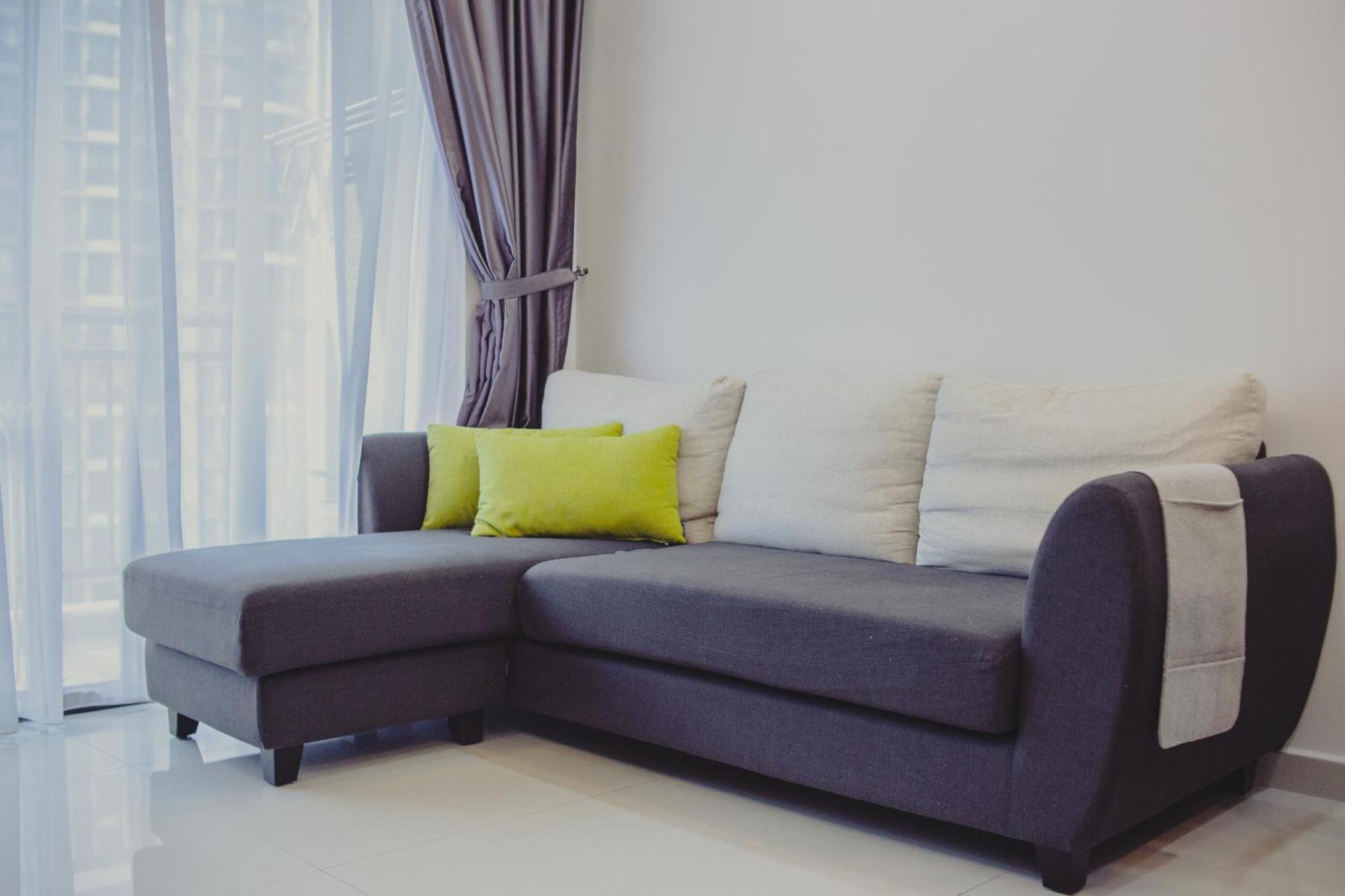 Angsana Mall 10min-garden Pool View-2 Bed Room-e122 Apartment Johor Bahru