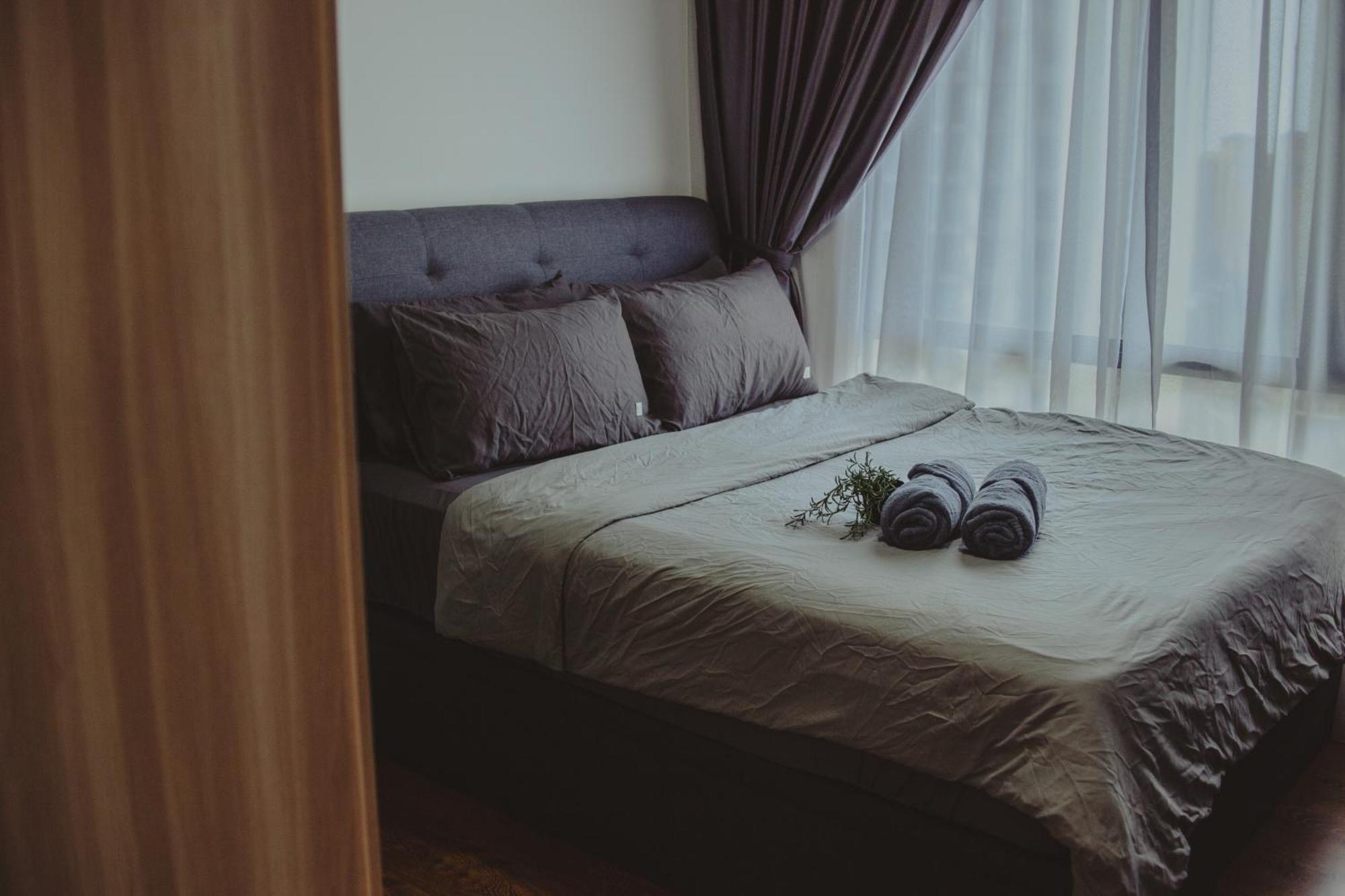 Angsana Mall 10min-garden Pool View-2 Bed Room-e122 * Johor Bahru